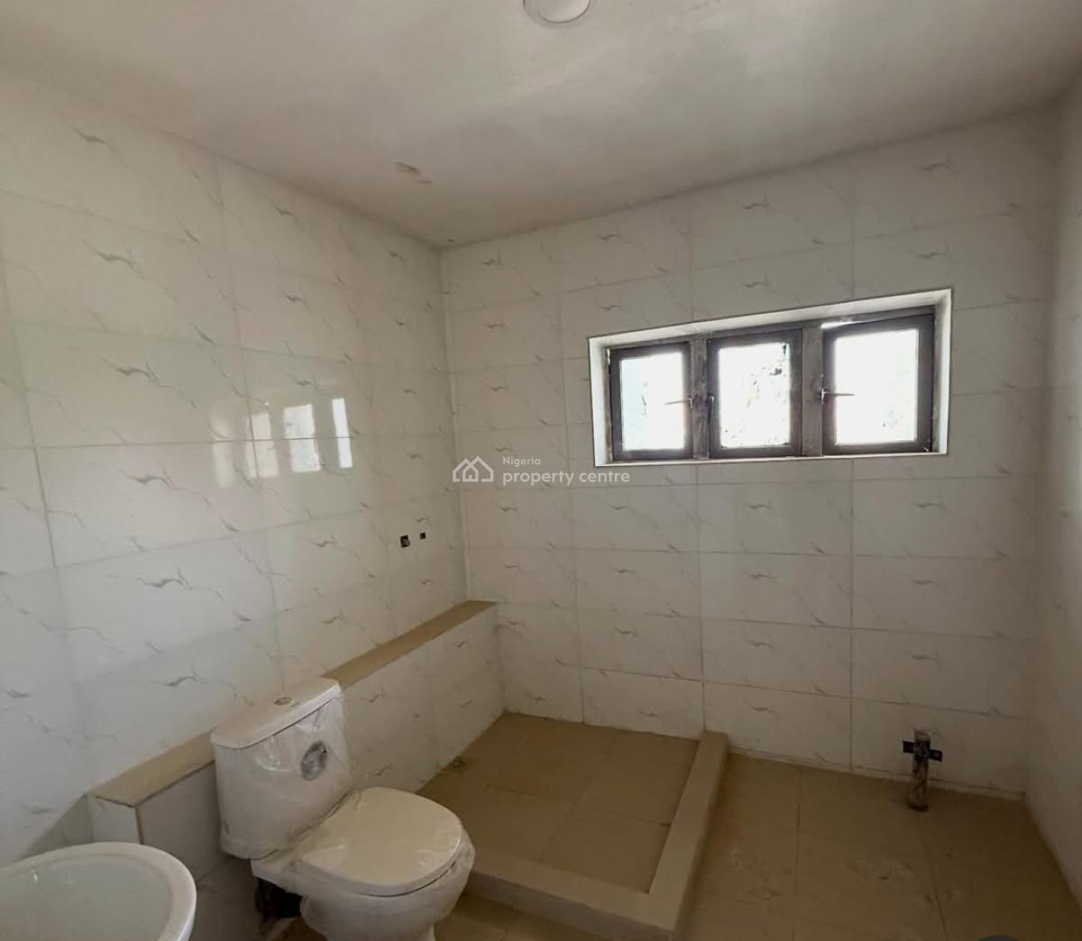 4 Bedrooms Terraced Duplex + Bq, Wuye, Abuja, Terraced Duplex for Sale