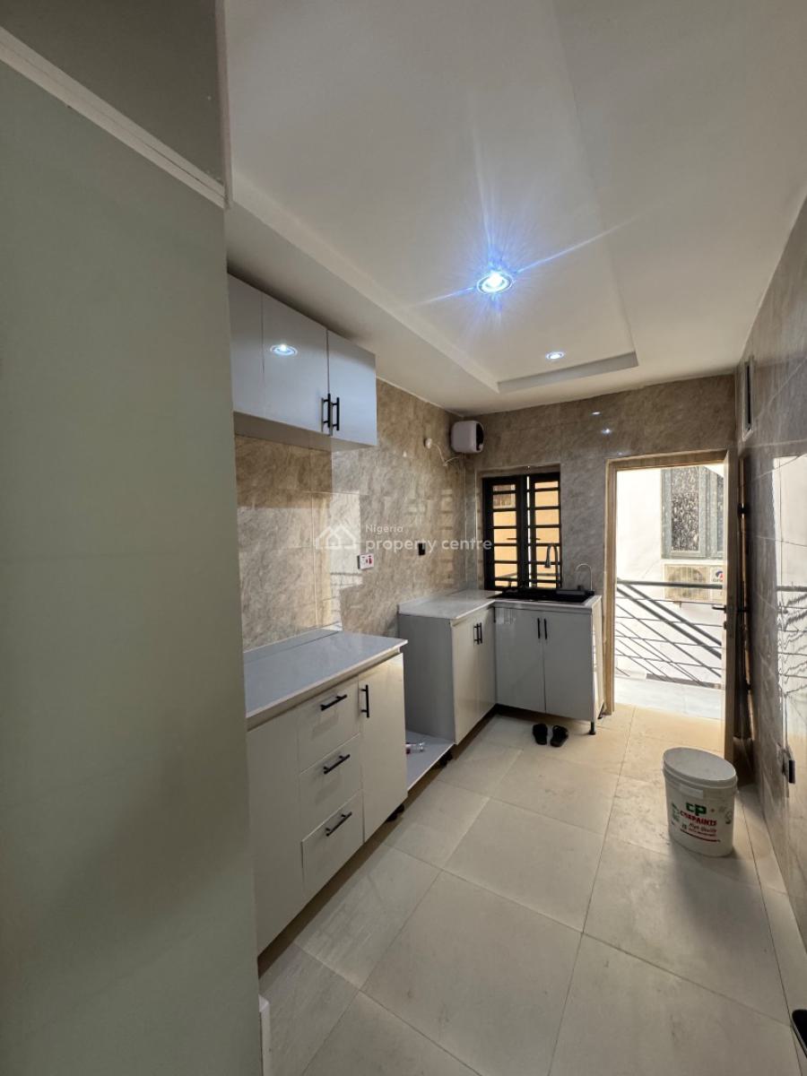 3 Bedroom Apartment, Ologolo, Lekki, Lagos, Flat / Apartment for Rent