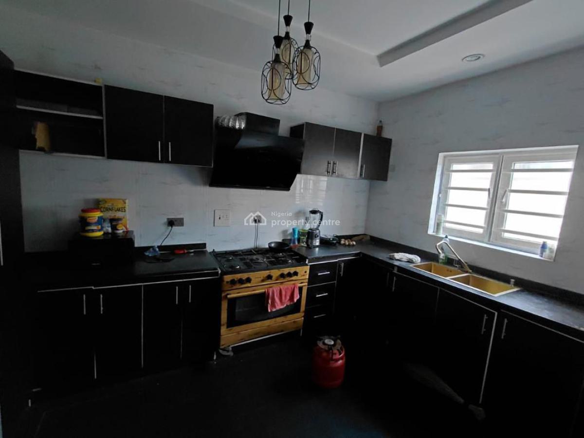 a Well-finished and Tastefully Built Furnished 3-bedroom Bungalow, Temidire Estate, Ologuneru, Ibadan, Oyo, Detached Bungalow for Sale