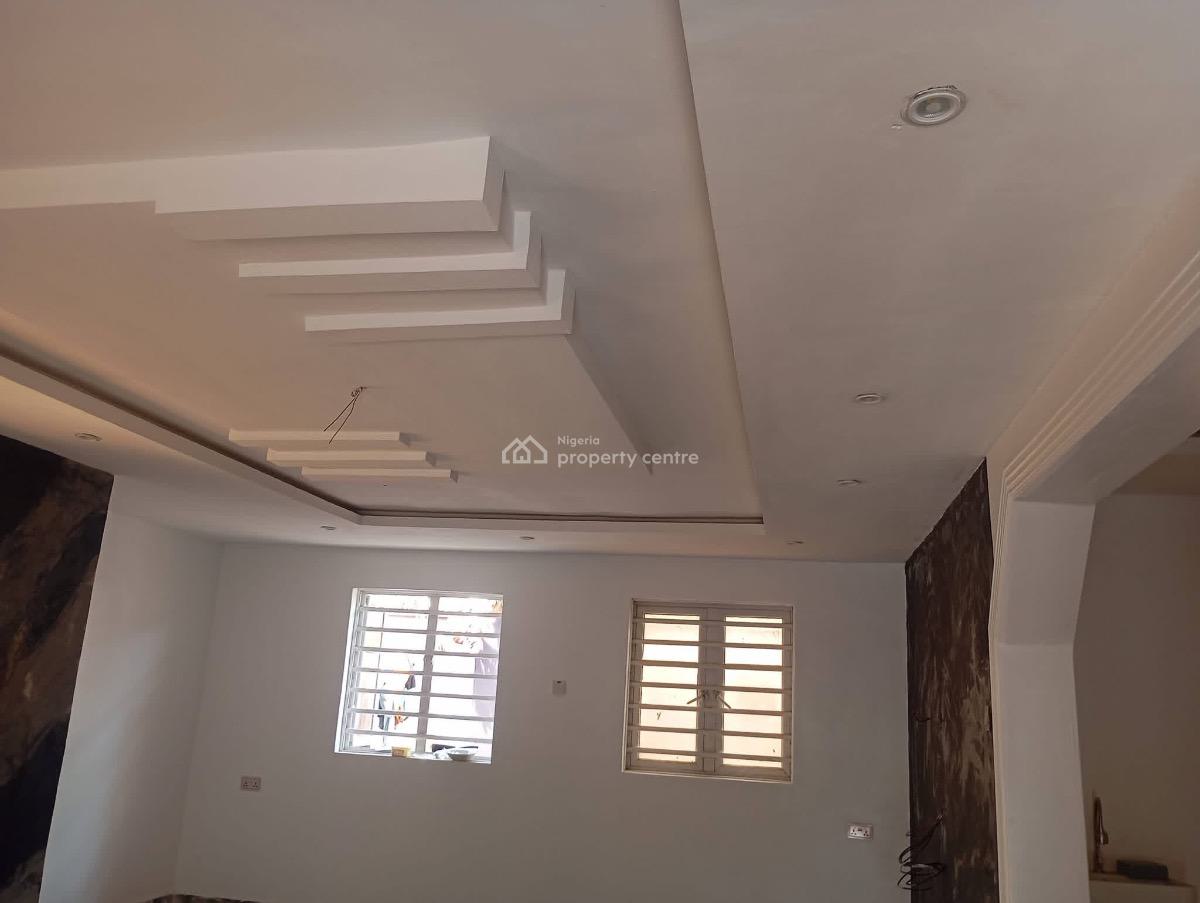 a Luxury 4 Bedroom with Mini Flat, Erunwen, Ikorodu, Lagos, House for Sale