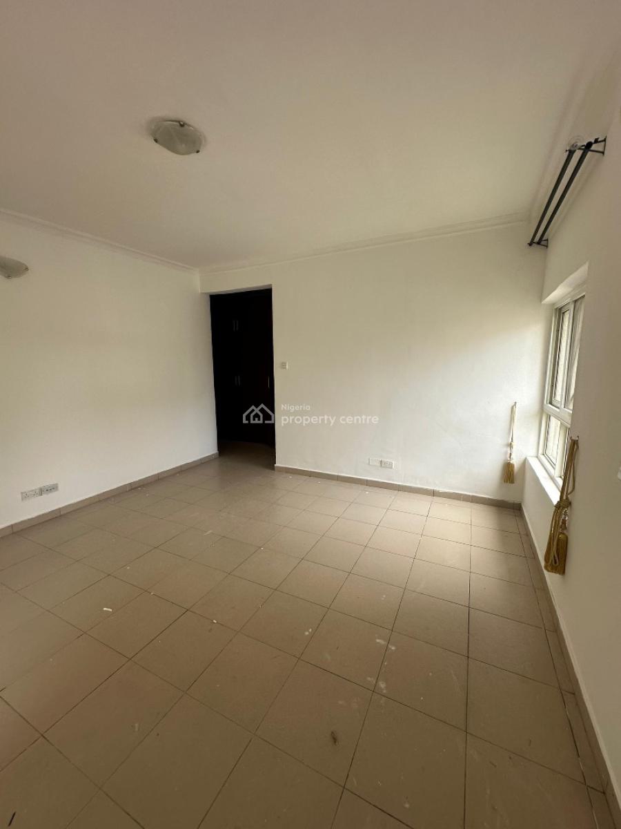3 Bedroom Apartment + Bq, Bourdillon Court Estate, Chevron Drive, Lekki, Lekki, Lagos, Flat / Apartment for Sale
