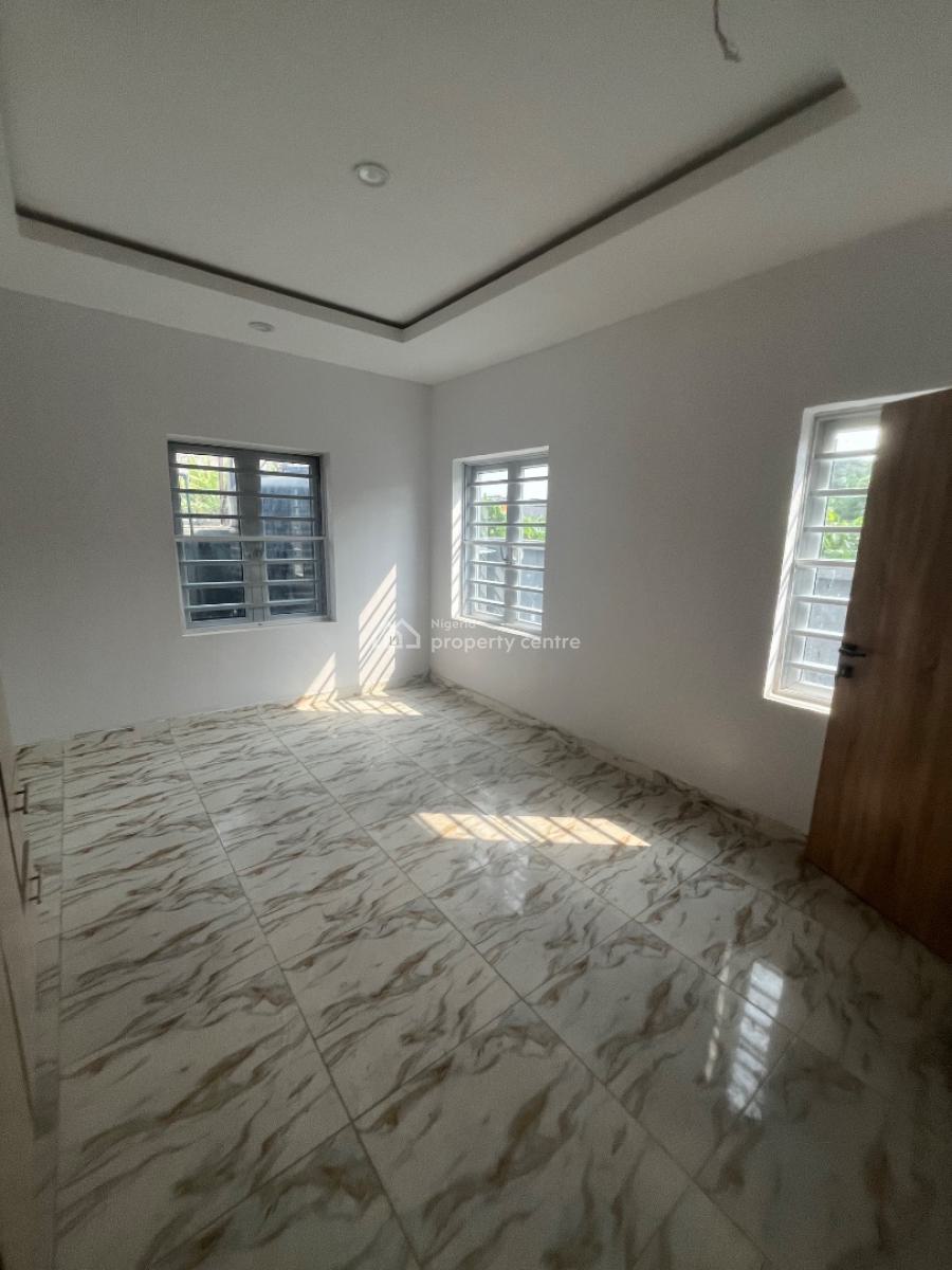 Spacious 3bedroom Flat in a Nice Environment, Abraham Adesanya, Ajah, Lagos, Flat / Apartment for Rent