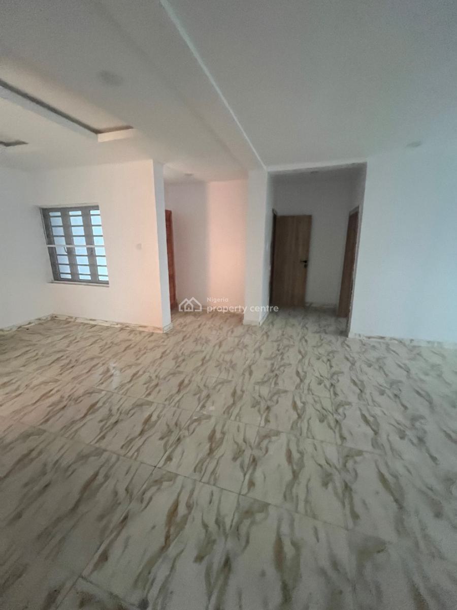 Spacious 3bedroom Flat in a Nice Environment, Abraham Adesanya, Ajah, Lagos, Flat / Apartment for Rent