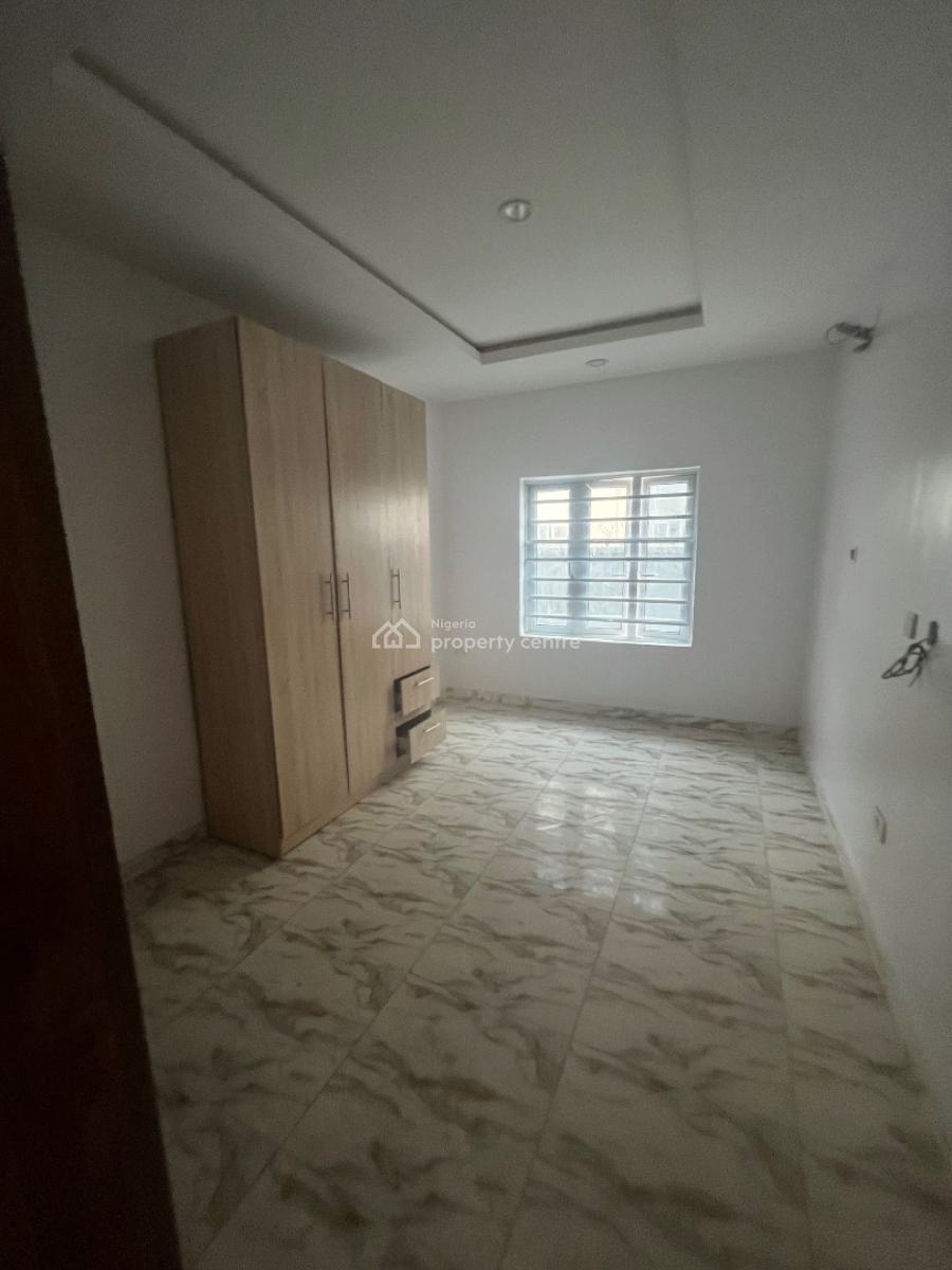 Spacious 3bedroom Flat in a Nice Environment, Abraham Adesanya, Ajah, Lagos, Flat / Apartment for Rent