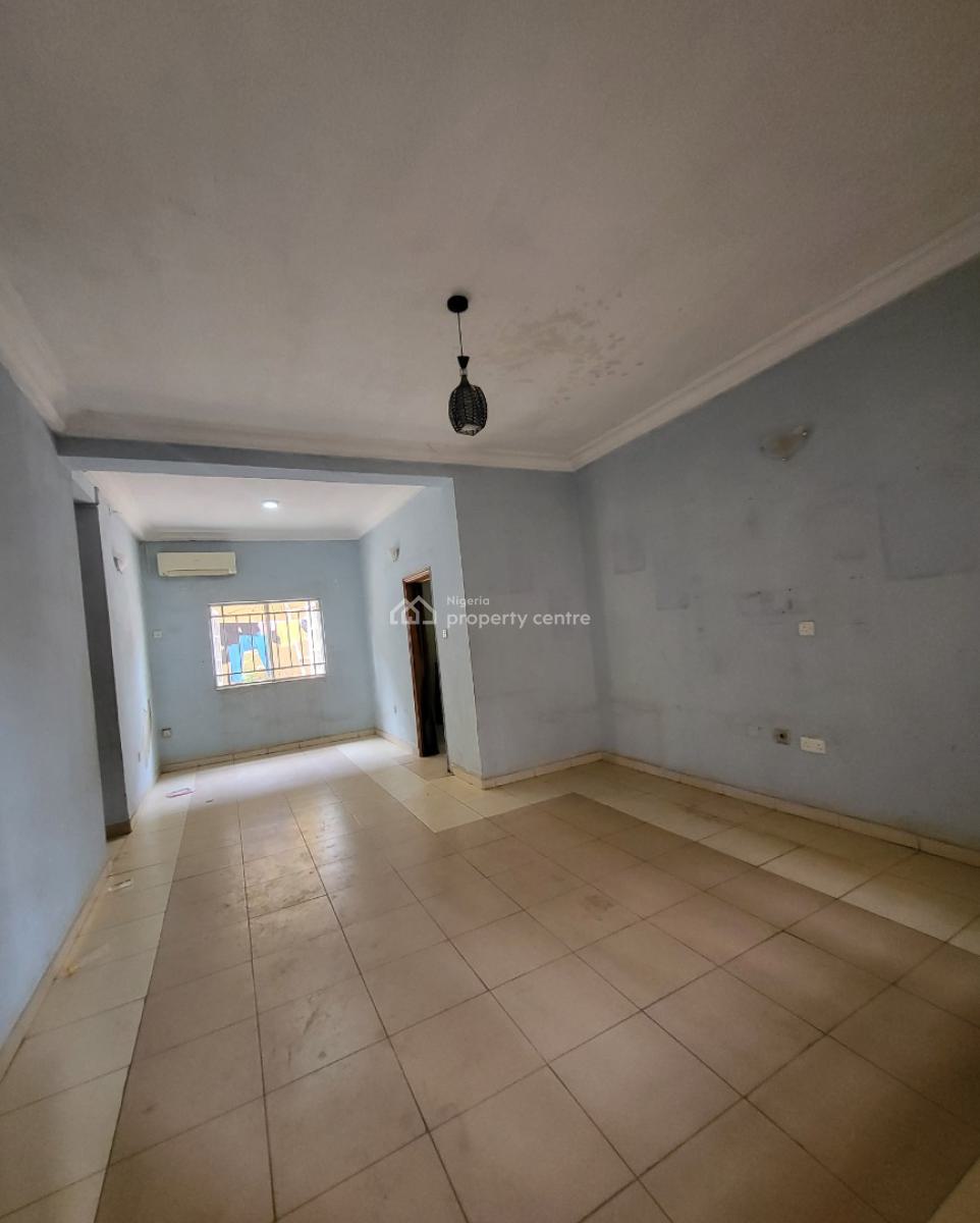 Luxurious Massive 2bedroom Flat, By Old Secteriate, Garki, Abuja, Flat / Apartment for Rent