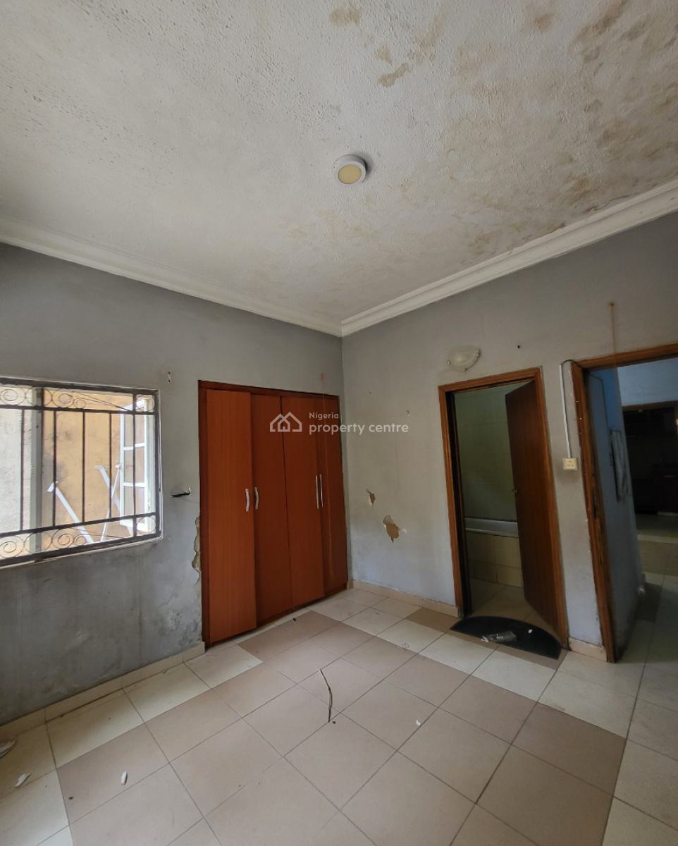 Luxurious Massive 2bedroom Flat, By Old Secteriate, Garki, Abuja, Flat / Apartment for Rent
