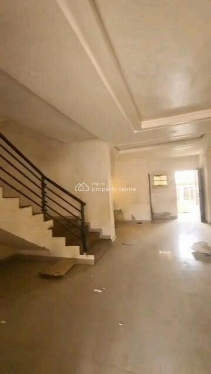 Massive Luxury 3-bedroom Semi-detached Duplex with Sefcon Boys Qutrs, Inside Sun City Estate, Galadimawa, Abuja, Semi-detached Duplex for Rent