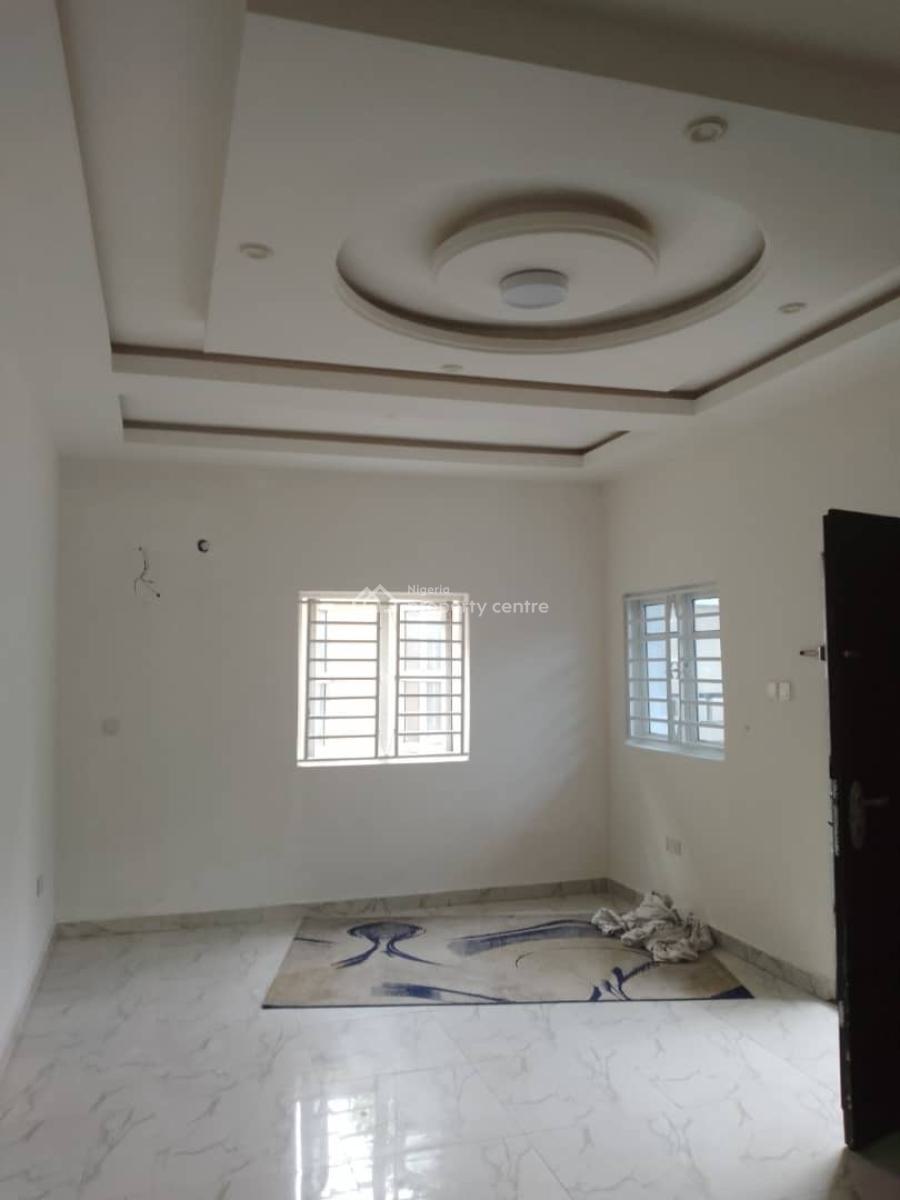 2bedroom Flat with a Store and Bq, Around, Vgc, Lekki, Lagos, Flat / Apartment for Rent