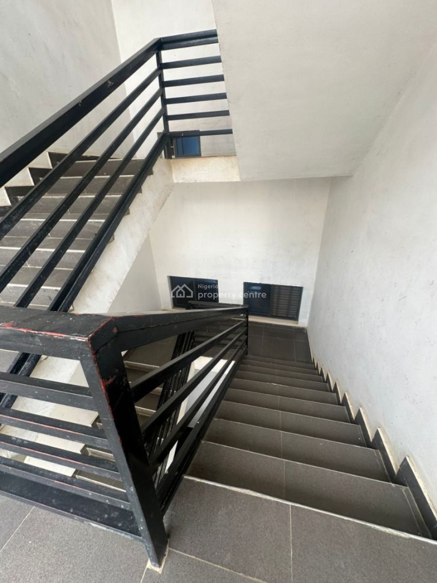 Spacious 2 Bedrooms Apartment, Guzape District, Abuja, Flat / Apartment for Rent