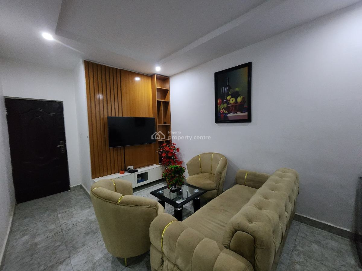 Well Located Luxury Cozy One Bedroom Apartment at Wuse Zone One, Abuja, Gonder Street, Zone 1, Wuse, Abuja, Mini Flat (room and Parlour) Short Let