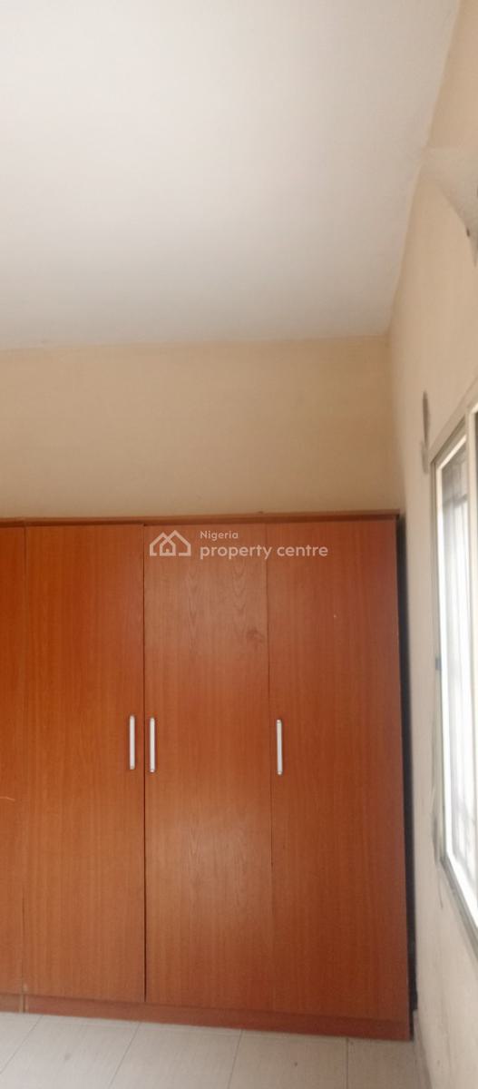 Standard 3-bedroom Apartment with Good Light 2 Minutes to The Express, Jehovah Witness, Bogije, Ibeju Lekki, Lagos, Flat / Apartment for Rent