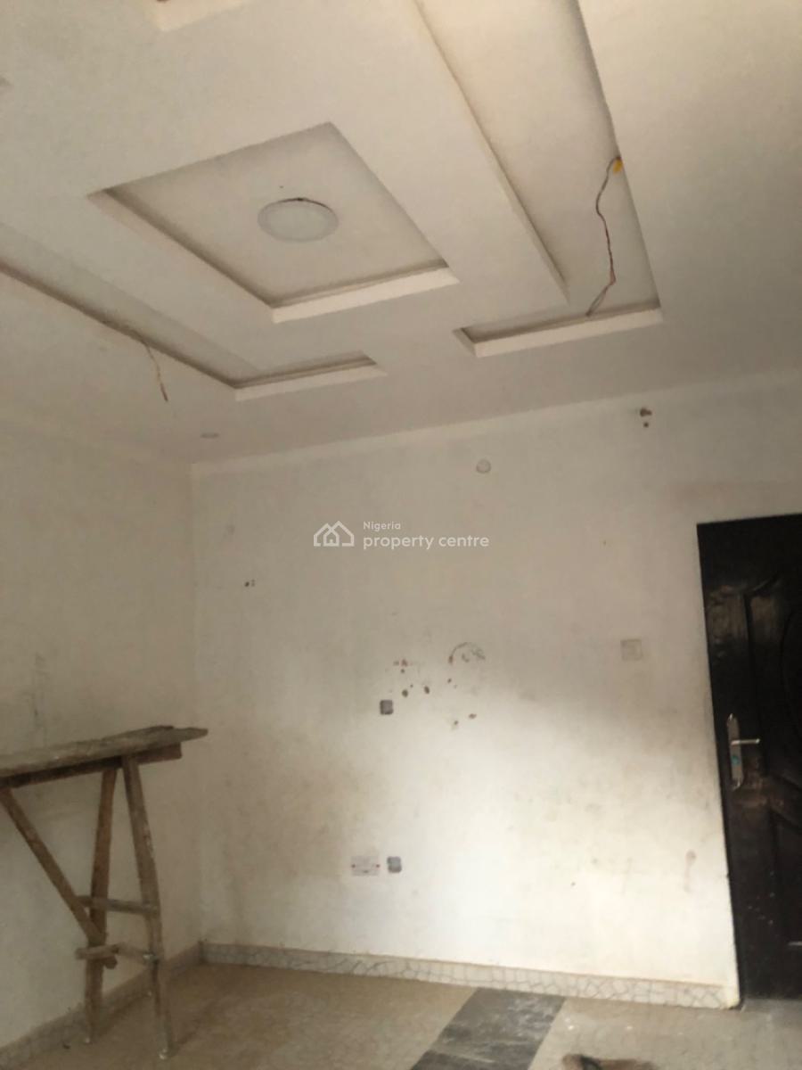 2bedroom Flat at Makogi Magboro, Makogi, Magboro, Ogun, Flat / Apartment for Rent