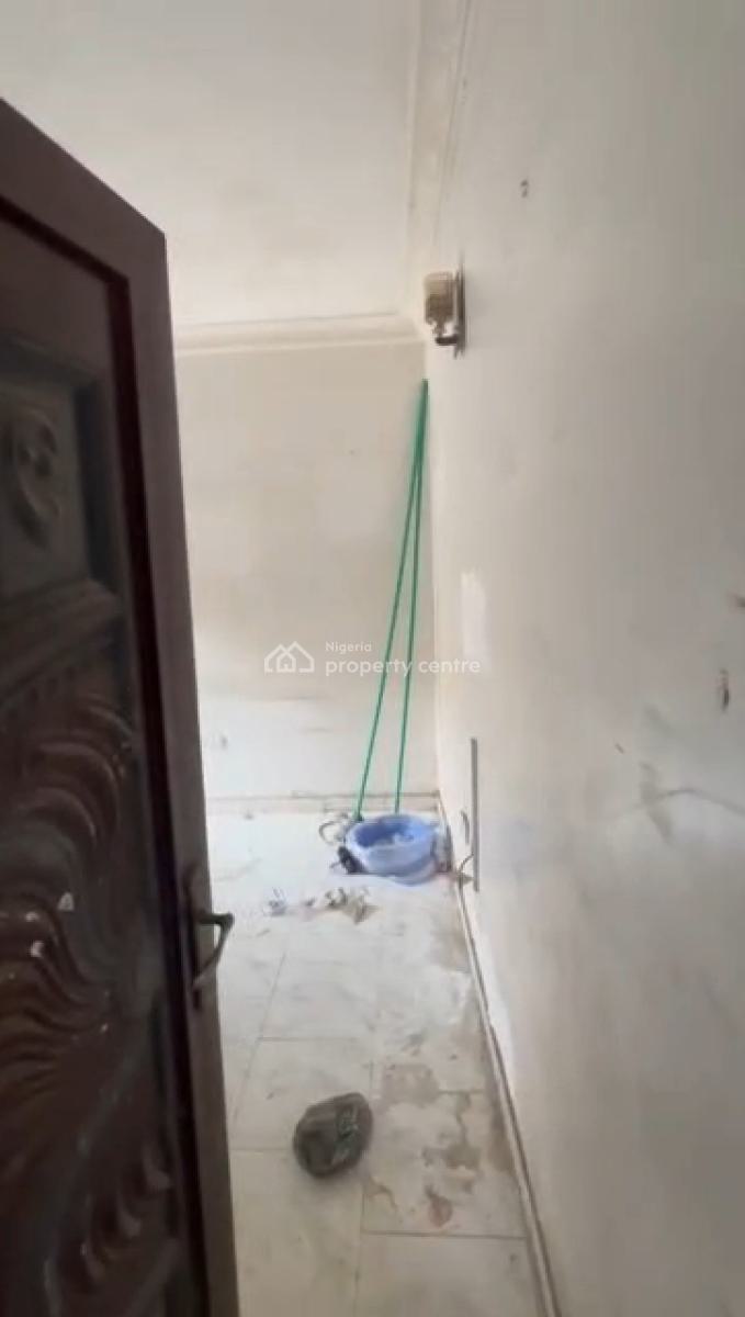 Very Decent and Spacious Mini Flat, Alagomeji, Yaba, Lagos, Mini Flat (room and Parlour) for Rent