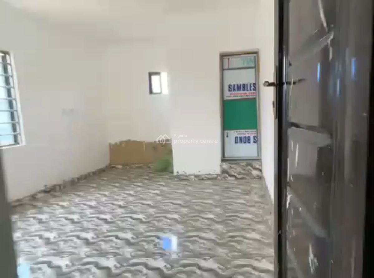 an Executive, Spacious, and Tastefully Finished Room Self-contained, Bajulaiye, Shomolu, Lagos, Self Contain (single Rooms) for Rent