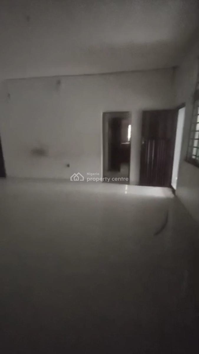 Spacious 3-bedroom Ground Floor Apartment, Gra, Ogudu, Lagos, Flat / Apartment for Rent