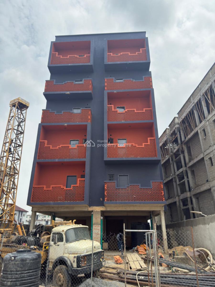 Aesthetically Pleasing 3 Bedroom Apartment Within a Serene Environment, Lekki Phase 1, Lekki, Lagos, Flat / Apartment for Sale