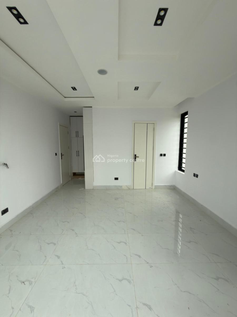 Stunning 2 Bedroom Apartment with All Rooms Ensuite in a Serene Enviro, Lekki Phase 1, Lekki, Lagos, Flat / Apartment for Sale