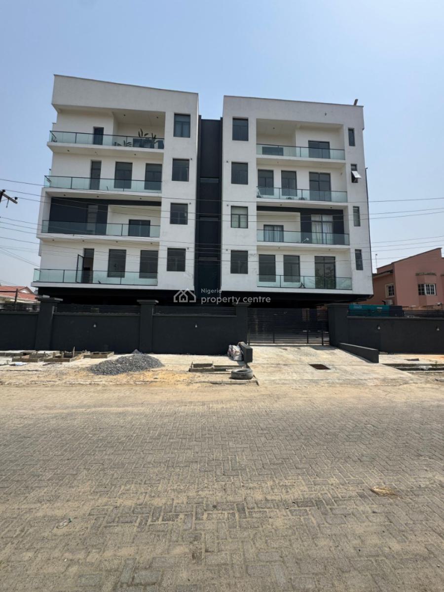 Excellent 2 Bedroom Apartment Within a Secured Estate with a Pool, Gym, Lekki Phase 1, Lekki, Lagos, Flat / Apartment for Sale