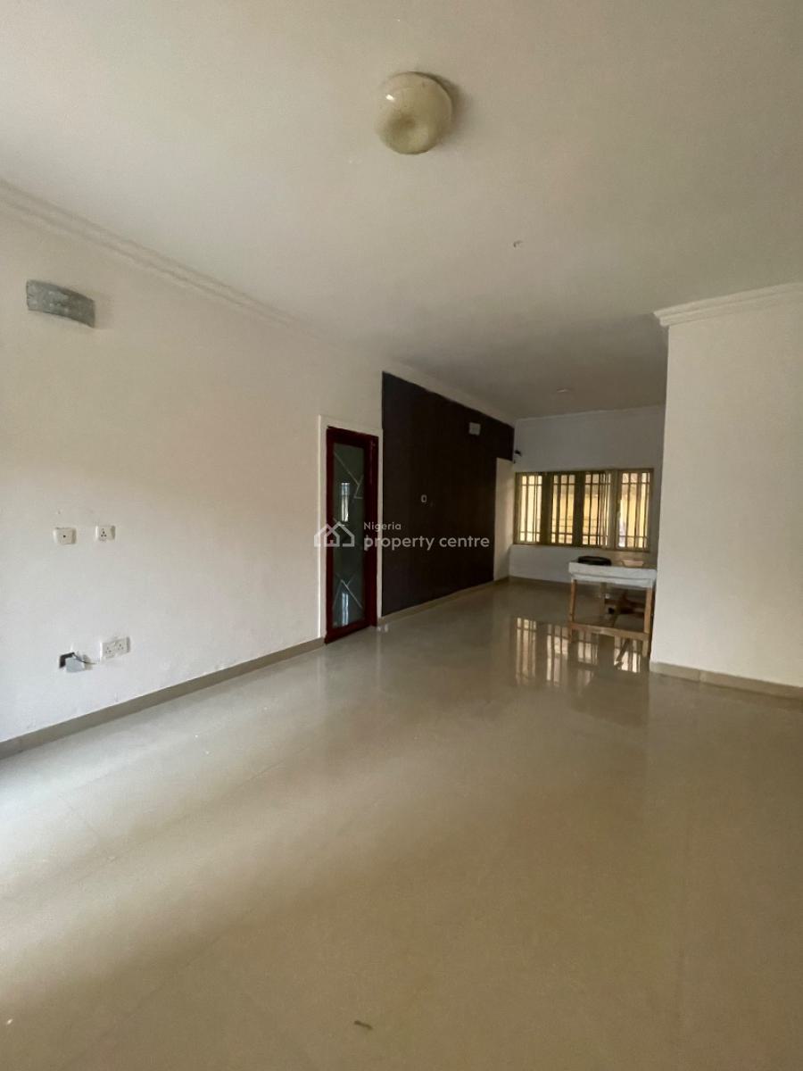 Beautiful 3 Bedroom Apartment Available, Lagos Business School, Ajah, Lagos, Flat / Apartment for Rent
