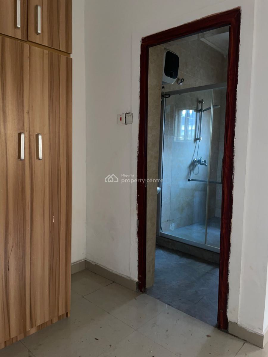Beautiful 3 Bedroom Apartment Available, Lagos Business School, Ajah, Lagos, Flat / Apartment for Rent
