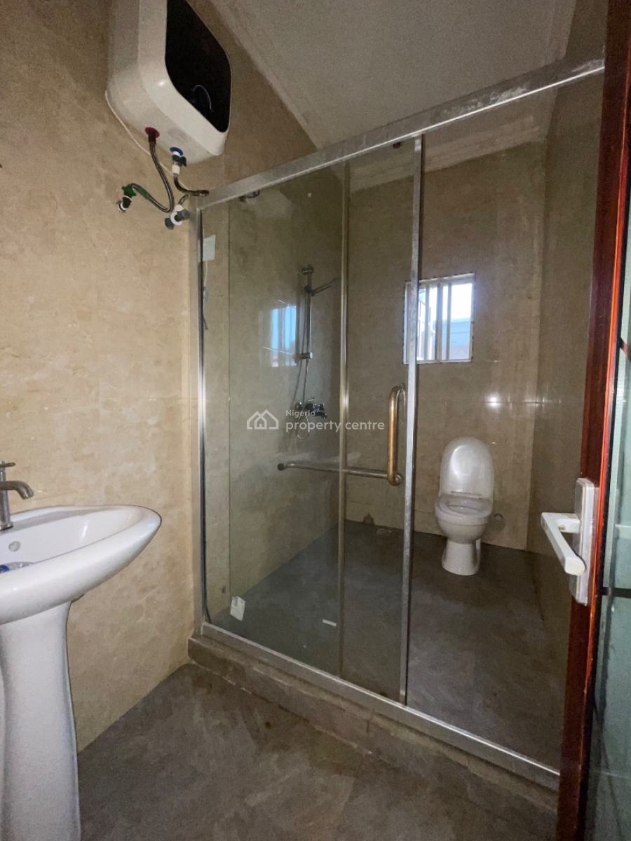 Beautiful 3 Bedroom Apartment Available, Lagos Business School, Ajah, Lagos, Flat / Apartment for Rent