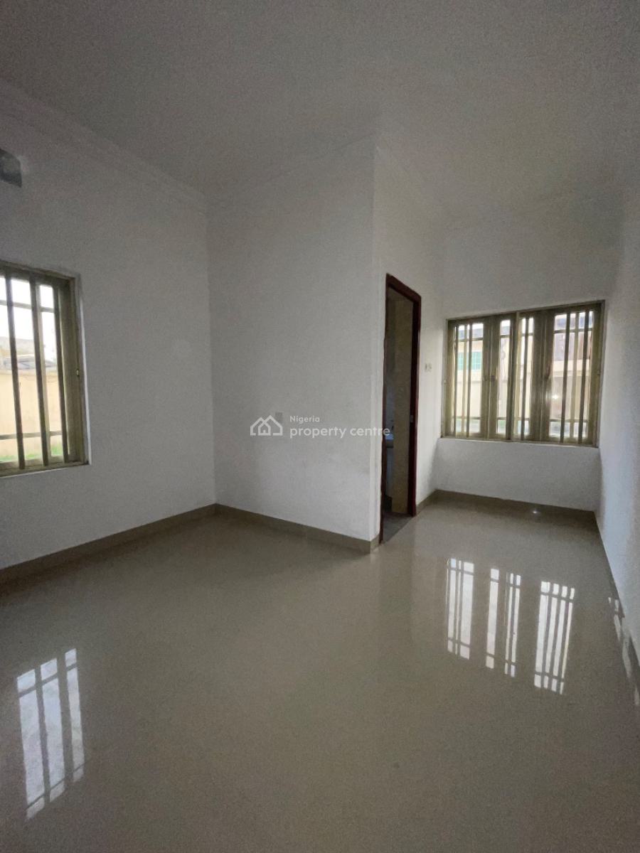 Beautiful 3 Bedroom Apartment Available, Lagos Business School, Ajah, Lagos, Flat / Apartment for Rent
