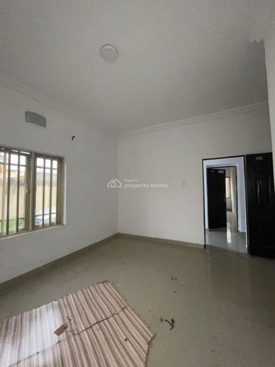 Beautiful 3 Bedroom Apartment Available, Lagos Business School, Ajah, Lagos, Flat / Apartment for Rent