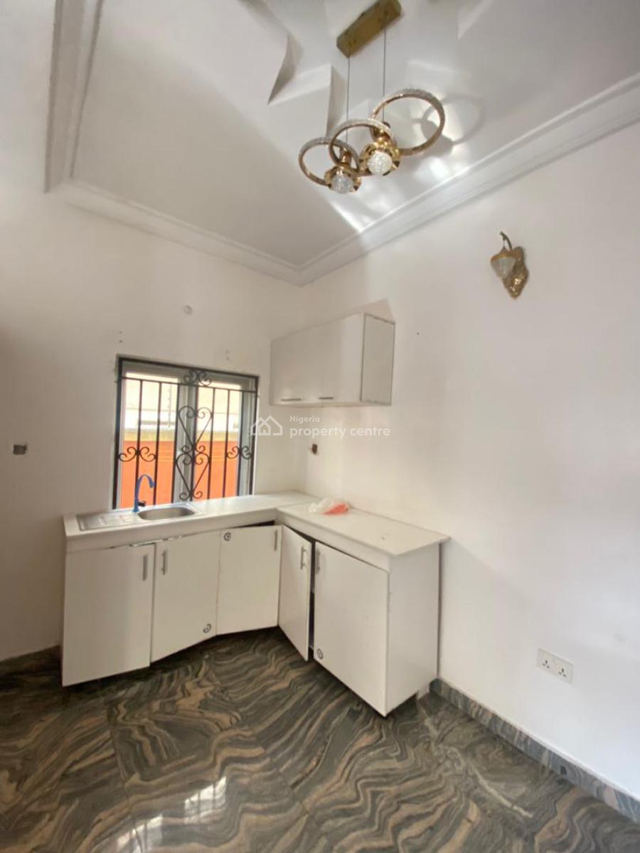 Spacious Studio Apartment, Ground Floor, Chevron, Lekki, Lagos, Flat / Apartment for Rent