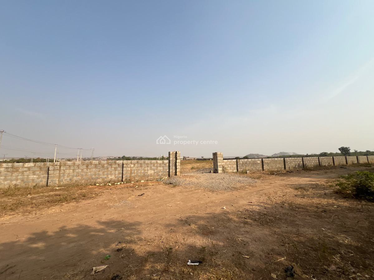 Well Located Dry Land Measuring 180sqm, 250sqm, 300sqm, 450sqm, 550sqm, Wumba District, Apo, Abuja, Residential Land for Sale