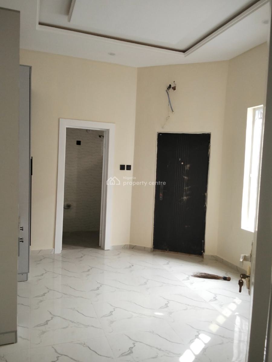 Brand New 3 Bedrooms Terraced Duplex, Medina Estate, Gbagada, Lagos, Terraced Duplex for Sale