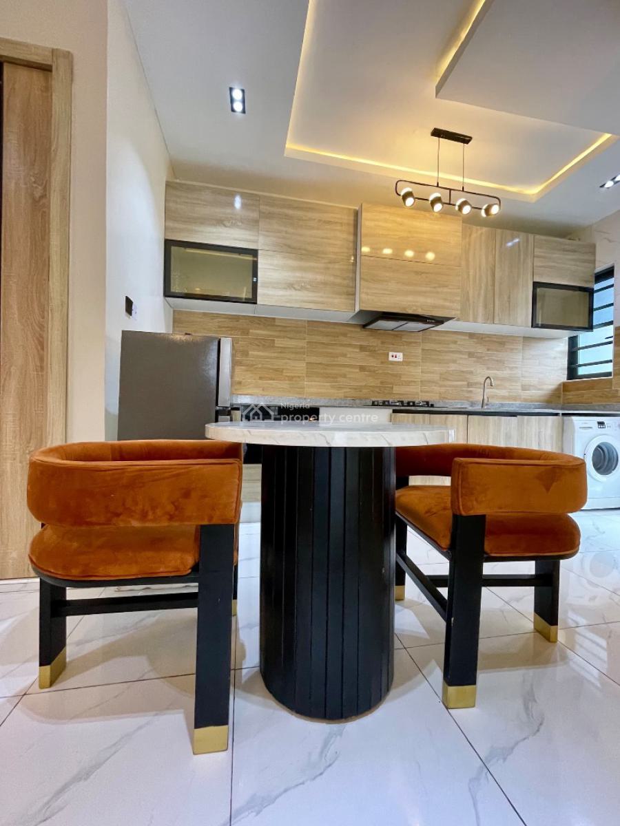 Luxurious One Bedroom Apartment, Ologolo, Lekki, Lagos, Flat / Apartment Short Let