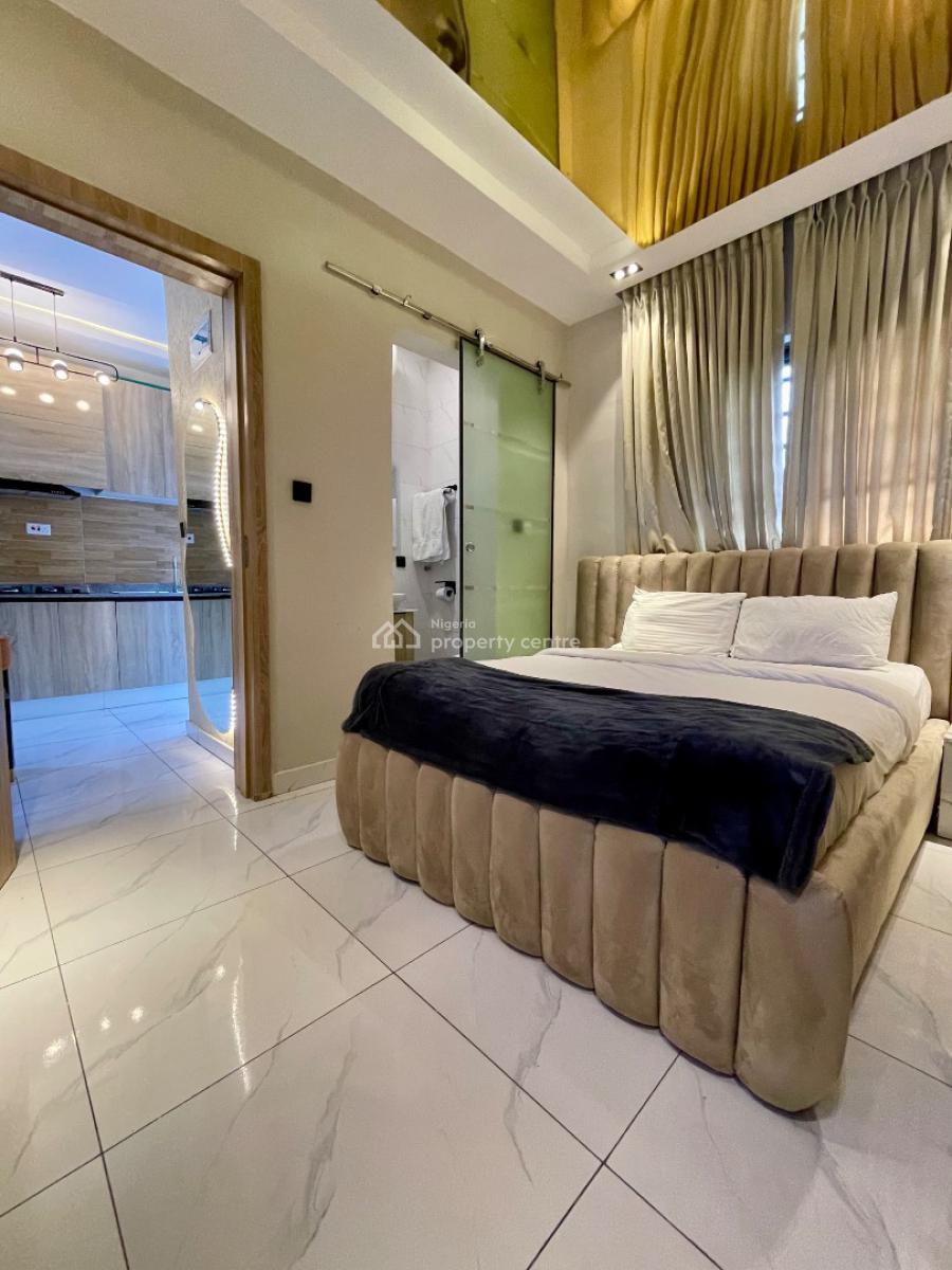 Luxurious One Bedroom Apartment, Ologolo, Lekki, Lagos, Flat / Apartment Short Let