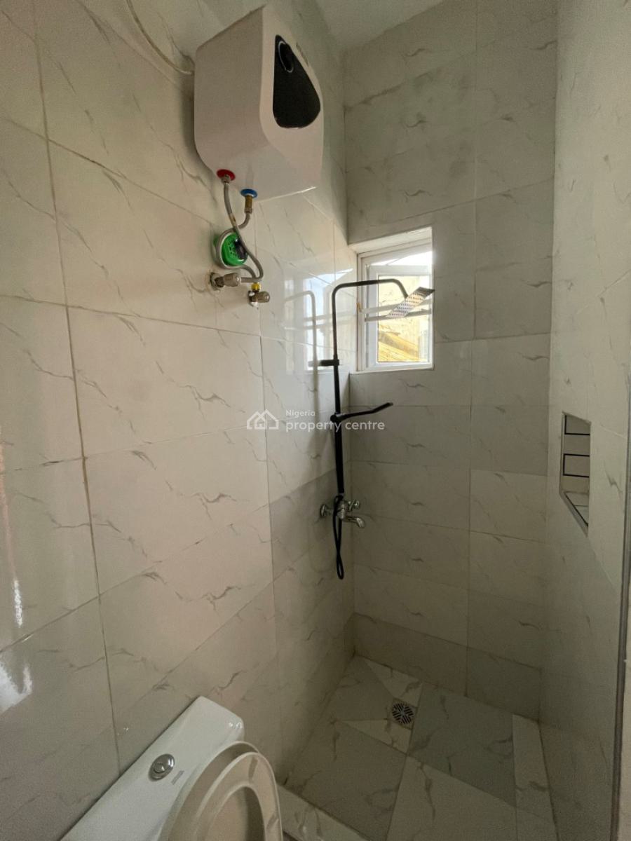 Spacious Studio Apartment, New Road Off Alpha Beach, Lekki, Lagos, Self Contain (single Rooms) for Rent