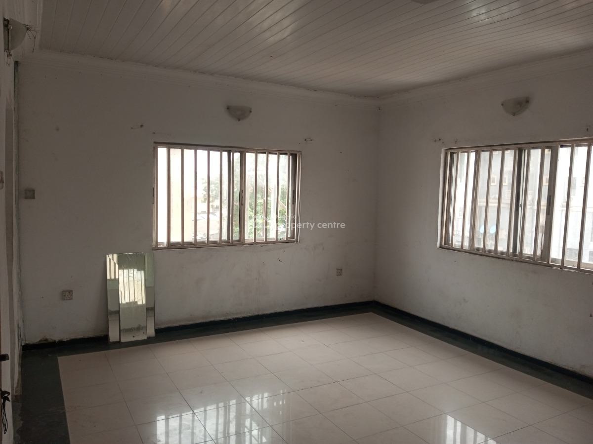 Commercial Or Residential 4 Bedrooms Flat, Upstairs, Self Stairs Facing Express, Ajah, Lagos, Flat / Apartment for Rent