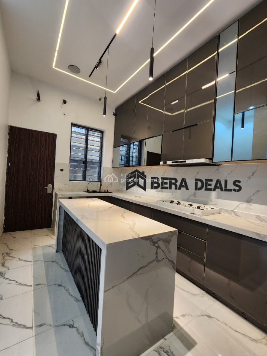 Newly Built Four(4) Bedroom Townhouses, Osapa, Lekki, Lagos, Terraced Duplex for Sale