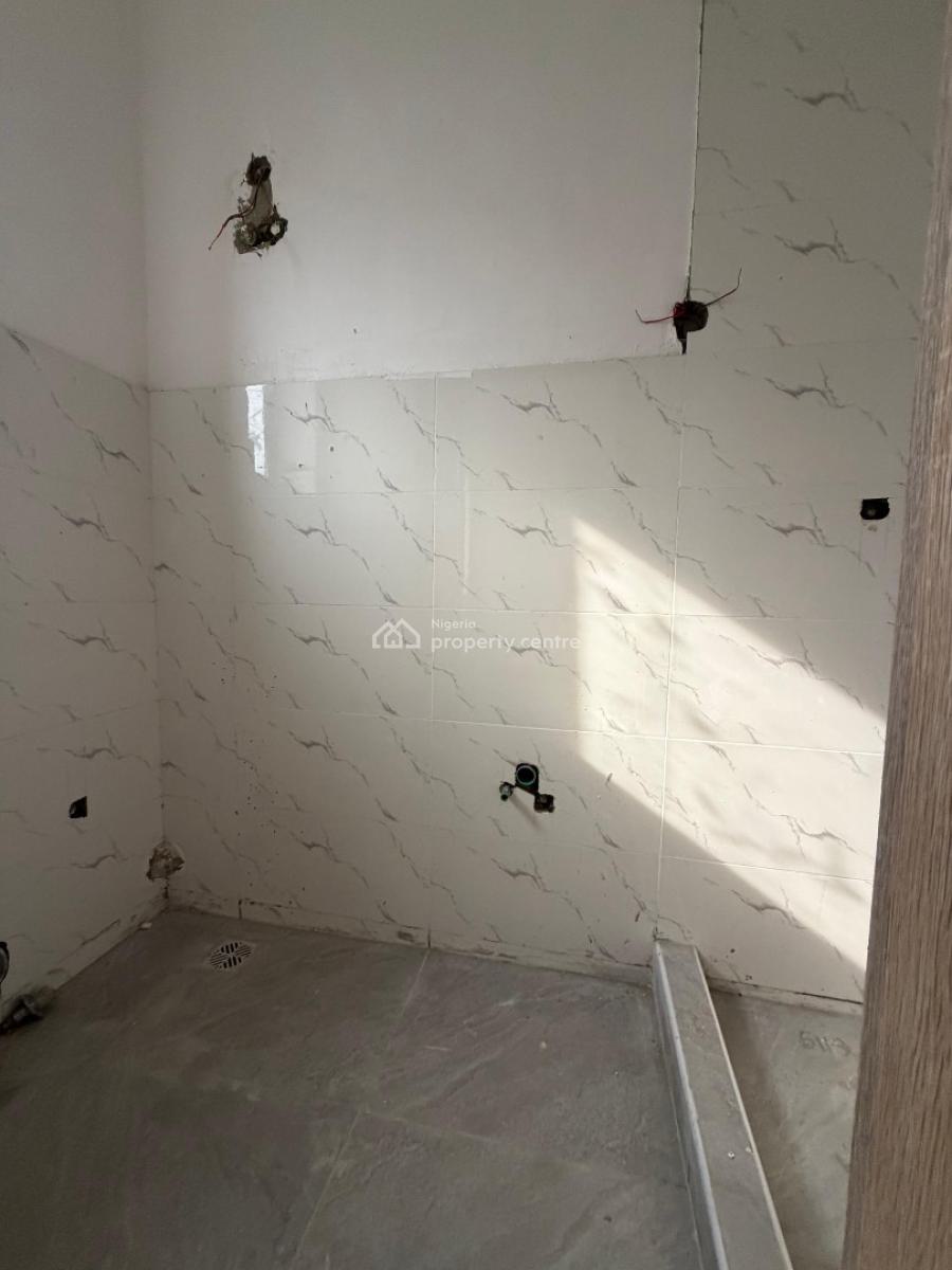 Contemporary 1 Bedroom Apartment, Lekki Phase 1, Lekki, Lagos, Flat / Apartment for Sale