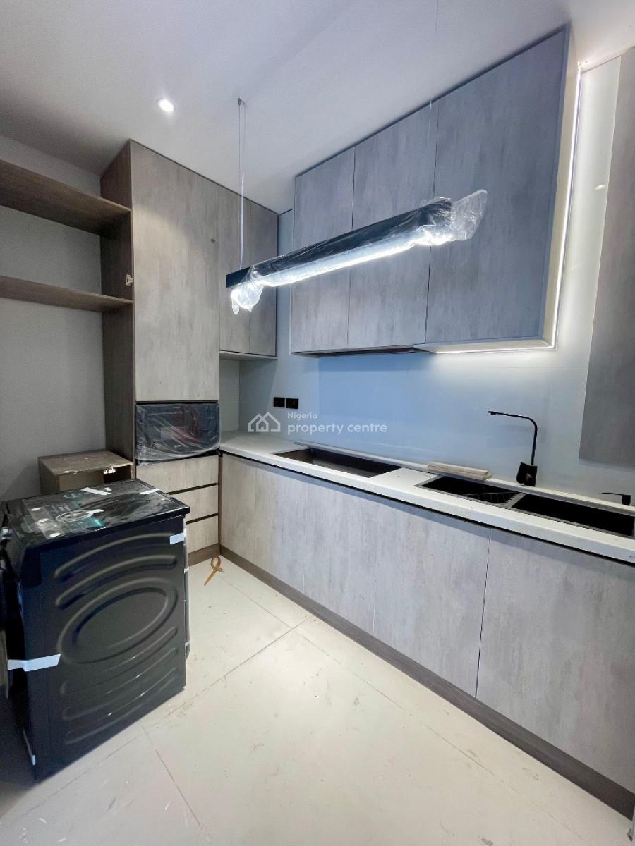 Exclusively Finished 4-bedroom Terrace Duplex with Private Compound & Bq, Lekki Phase 1, Lekki, Lagos, Terraced Duplex for Sale