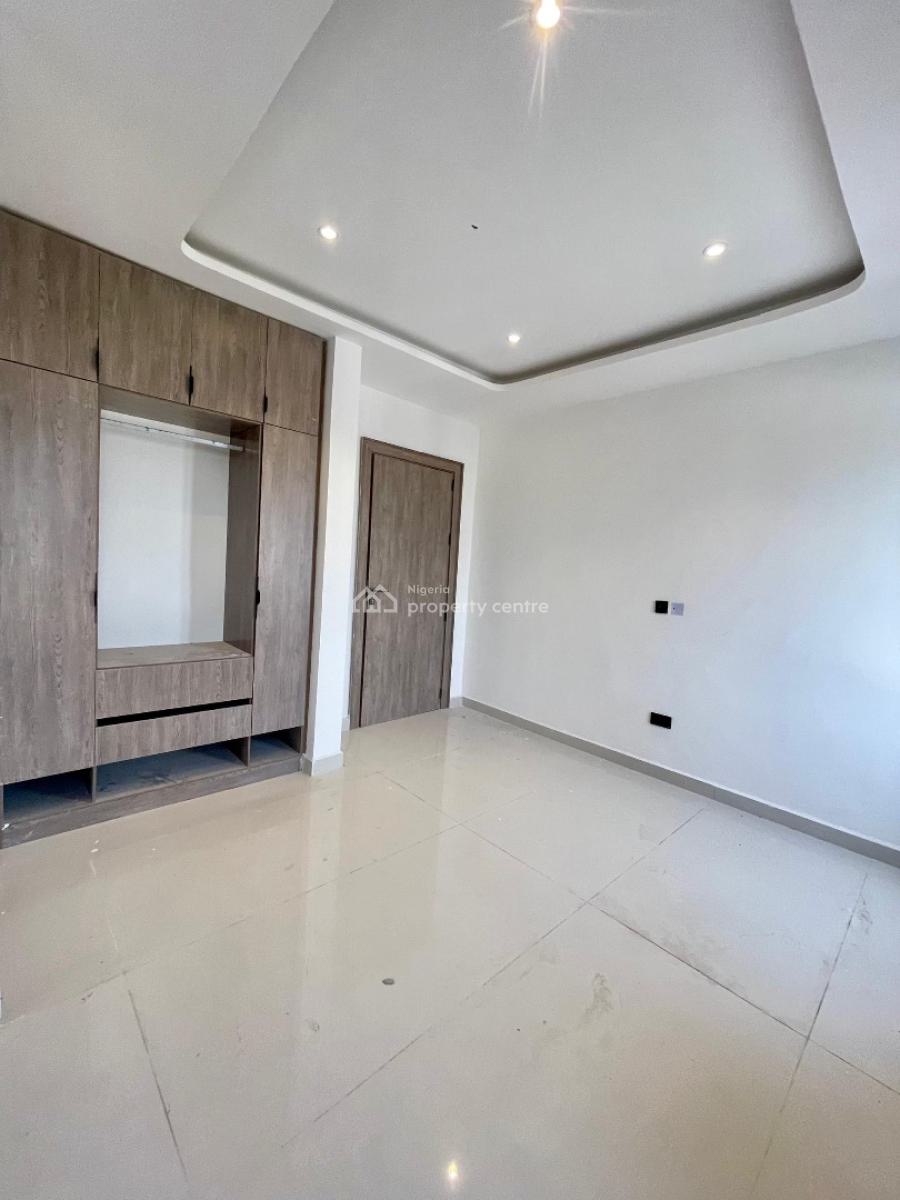 Exclusively Finished 4-bedroom Terrace Duplex with Private Compound & Bq, Lekki Phase 1, Lekki, Lagos, Terraced Duplex for Sale