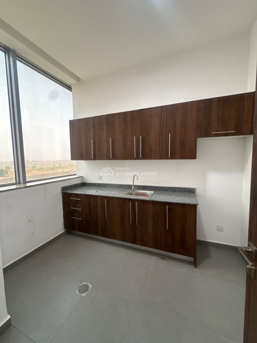 Office Space, Airport Road, Lugbe District, Abuja, Office Space for Rent
