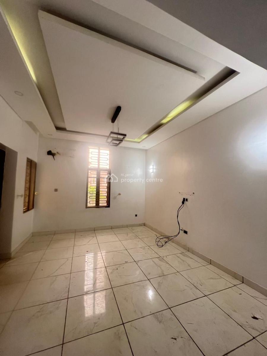 4 Bedroom Duplex with 2 Floor Plan and 2 Living Room, Guzape District, Abuja, Terraced Duplex for Rent