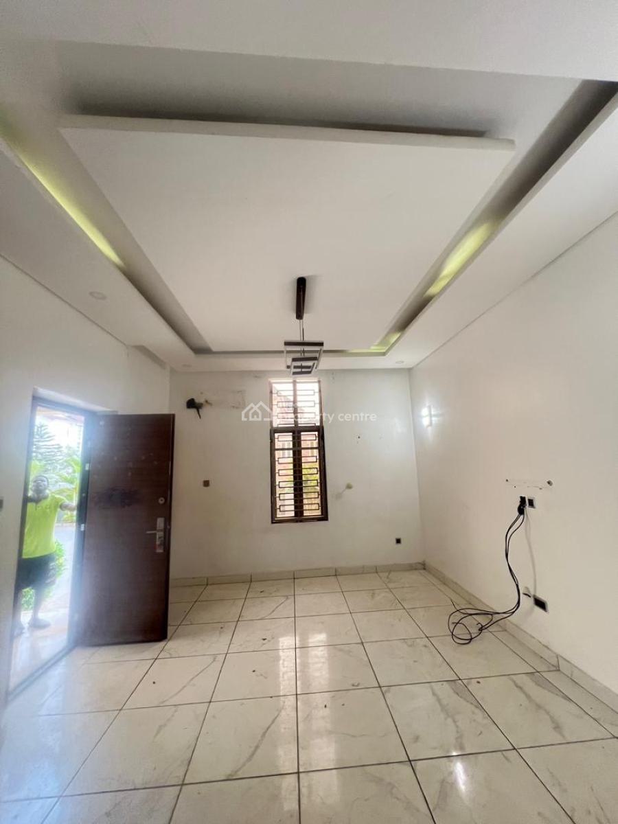 4 Bedroom Duplex with 2 Floor Plan and 2 Living Room, Guzape District, Abuja, Terraced Duplex for Rent