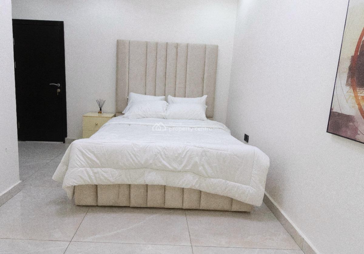 a Tastefully Finished & Serviced 2 Bedroom  Apartment, Ikate Elegushi, Lekki, Lagos, Flat / Apartment Short Let
