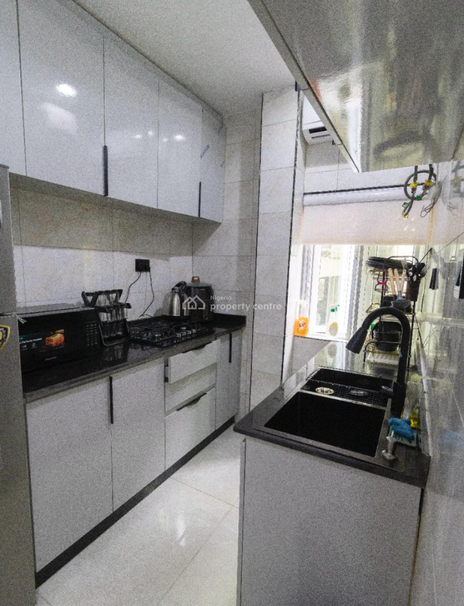 a Tastefully Finished & Serviced 2 Bedroom  Apartment, Ikate Elegushi, Lekki, Lagos, Flat / Apartment Short Let