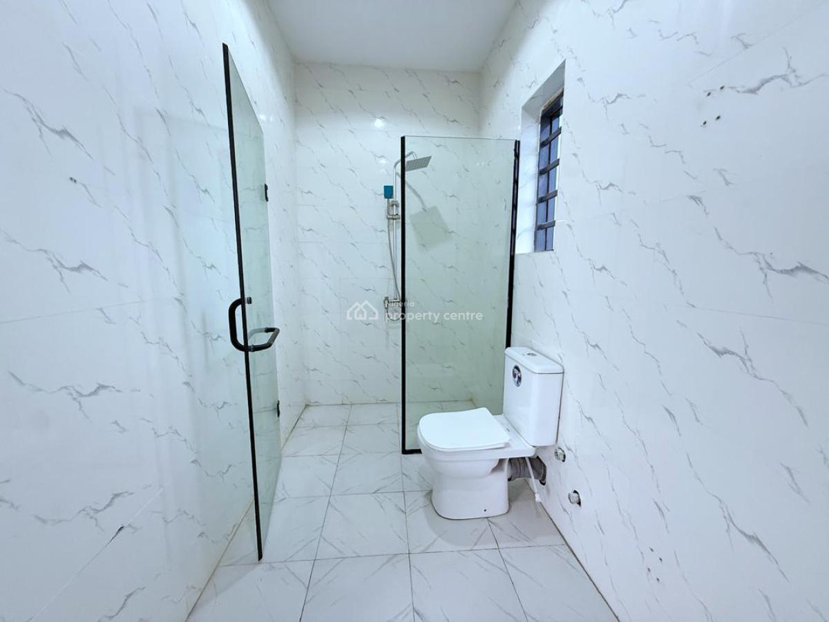 Luxurious 3 Bedroom Fully Detached Duplex, Ogombo, Lekki Phase 2, Lekki, Lagos, Detached Duplex for Sale