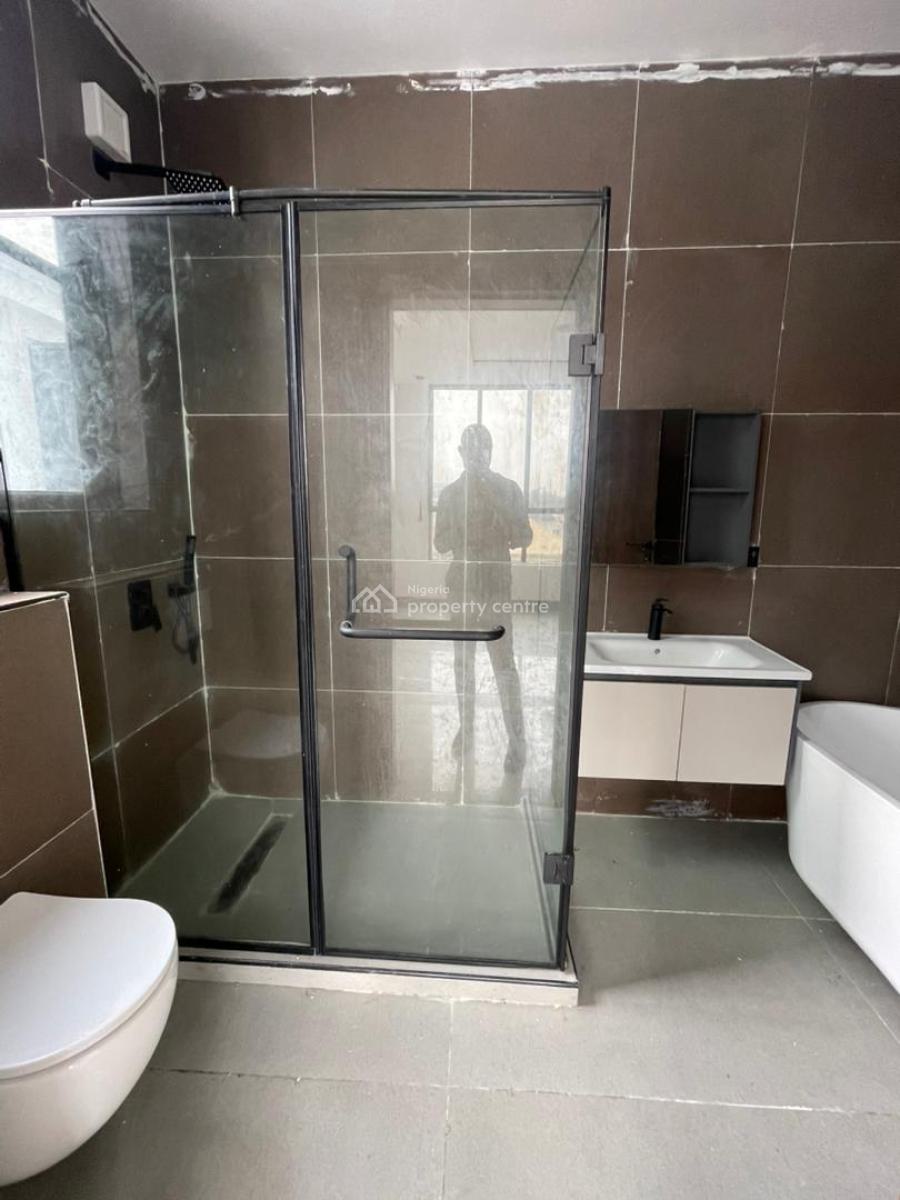 Tastefully Built 5 Bedroom Fully Detached Duplex with a Room Bq, Lekki Phase 1, Lekki, Lagos, Detached Duplex for Sale