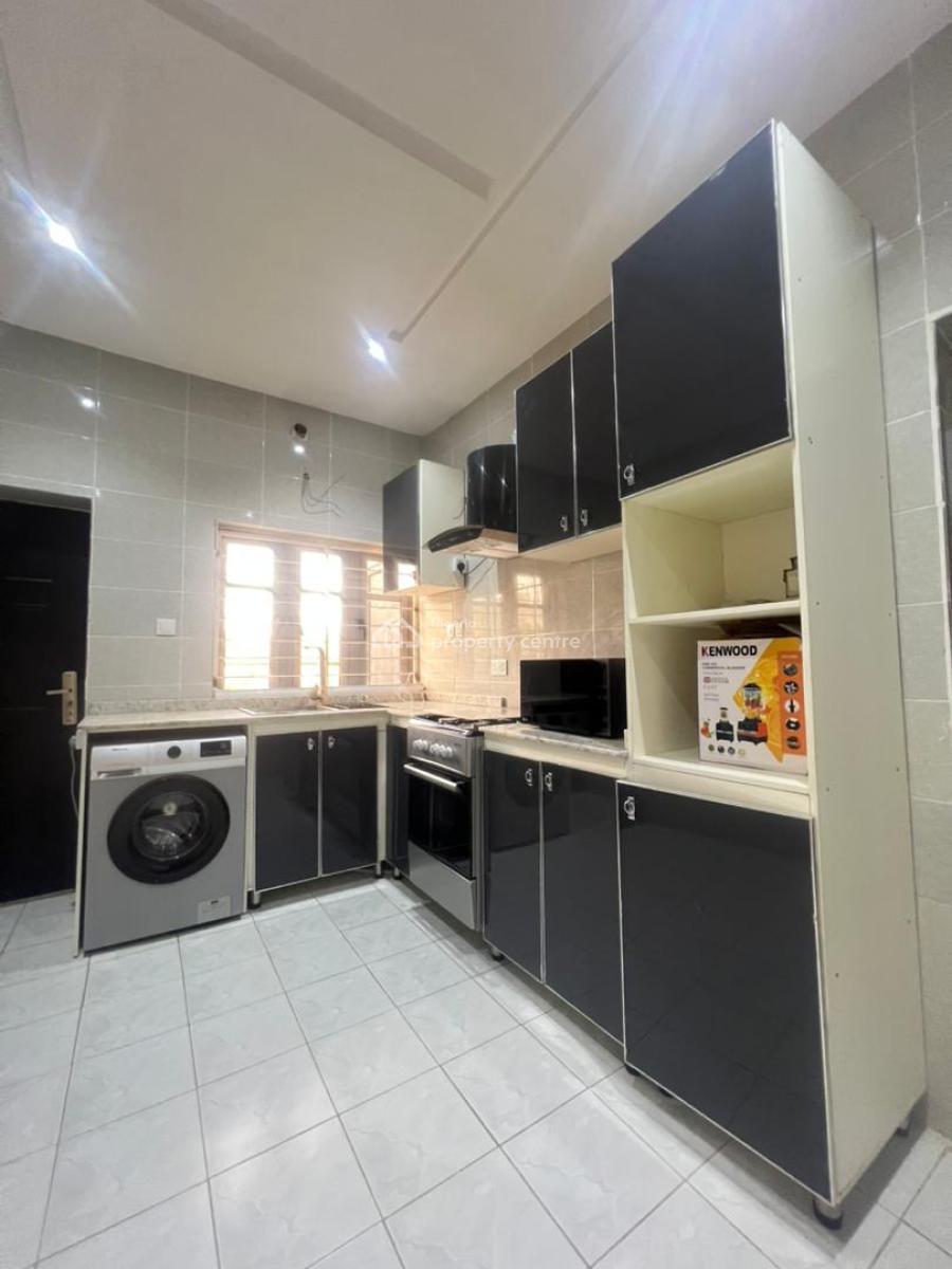 Furnished 3 Bedroom Apartment on The First Floor, Guzape District, Abuja, House for Rent