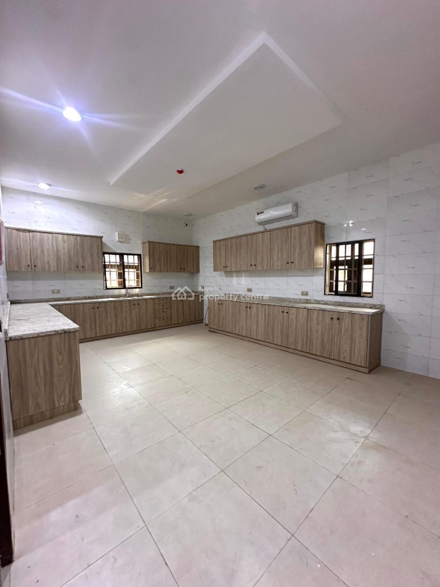 5 Bedroom Detached Duplex with 2 Living Room,security House and Bq, Guzape District, Abuja, Detached Duplex for Rent