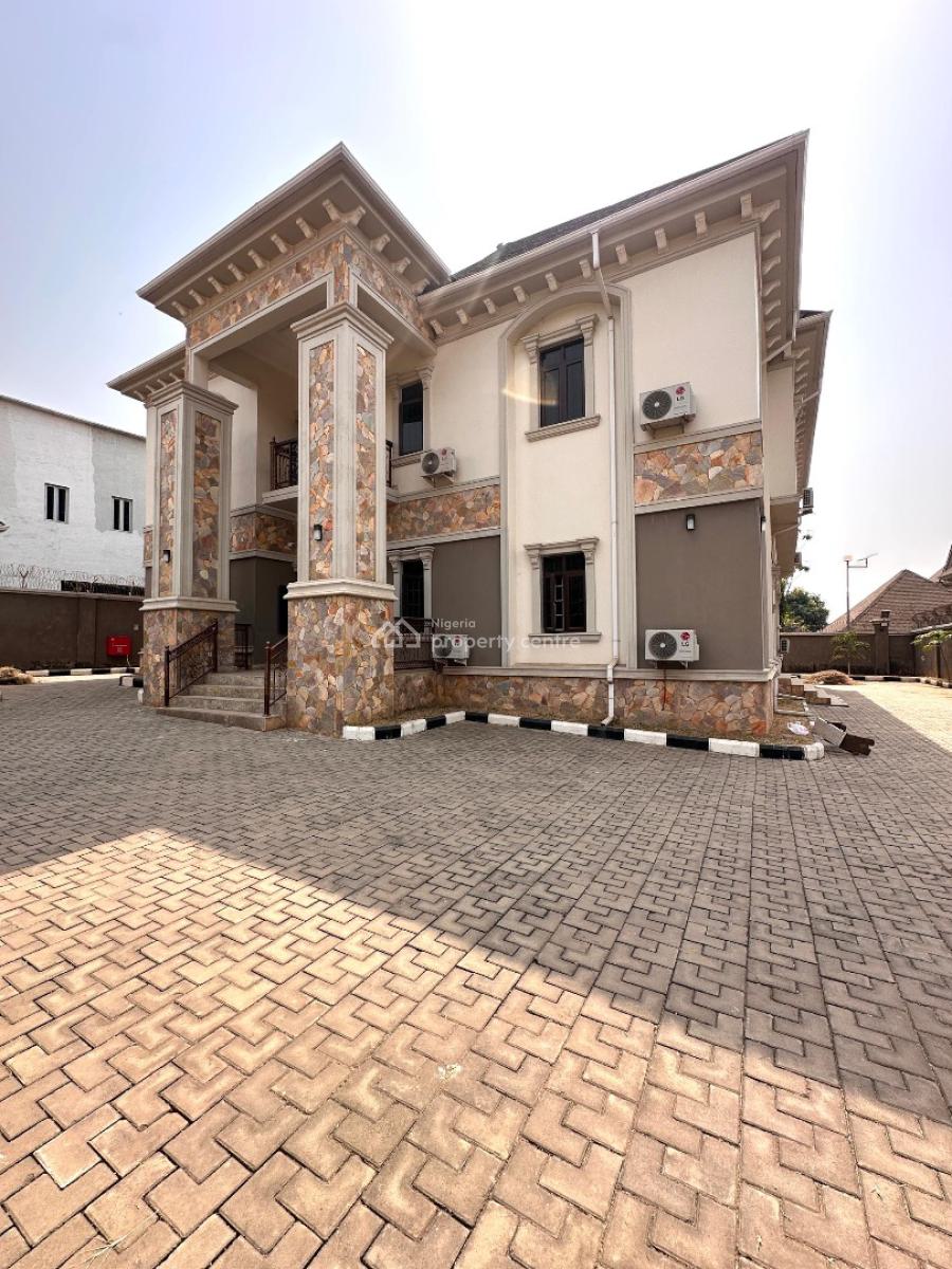 5 Bedroom Detached Duplex with 2 Living Room,security House and Bq, Guzape District, Abuja, Detached Duplex for Rent