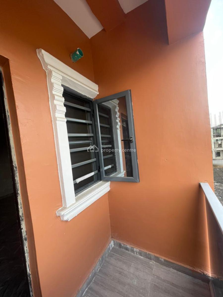20 Years Long Lease 2 Bedroom Apartment, Yaba, Lagos, Flat / Apartment for Sale