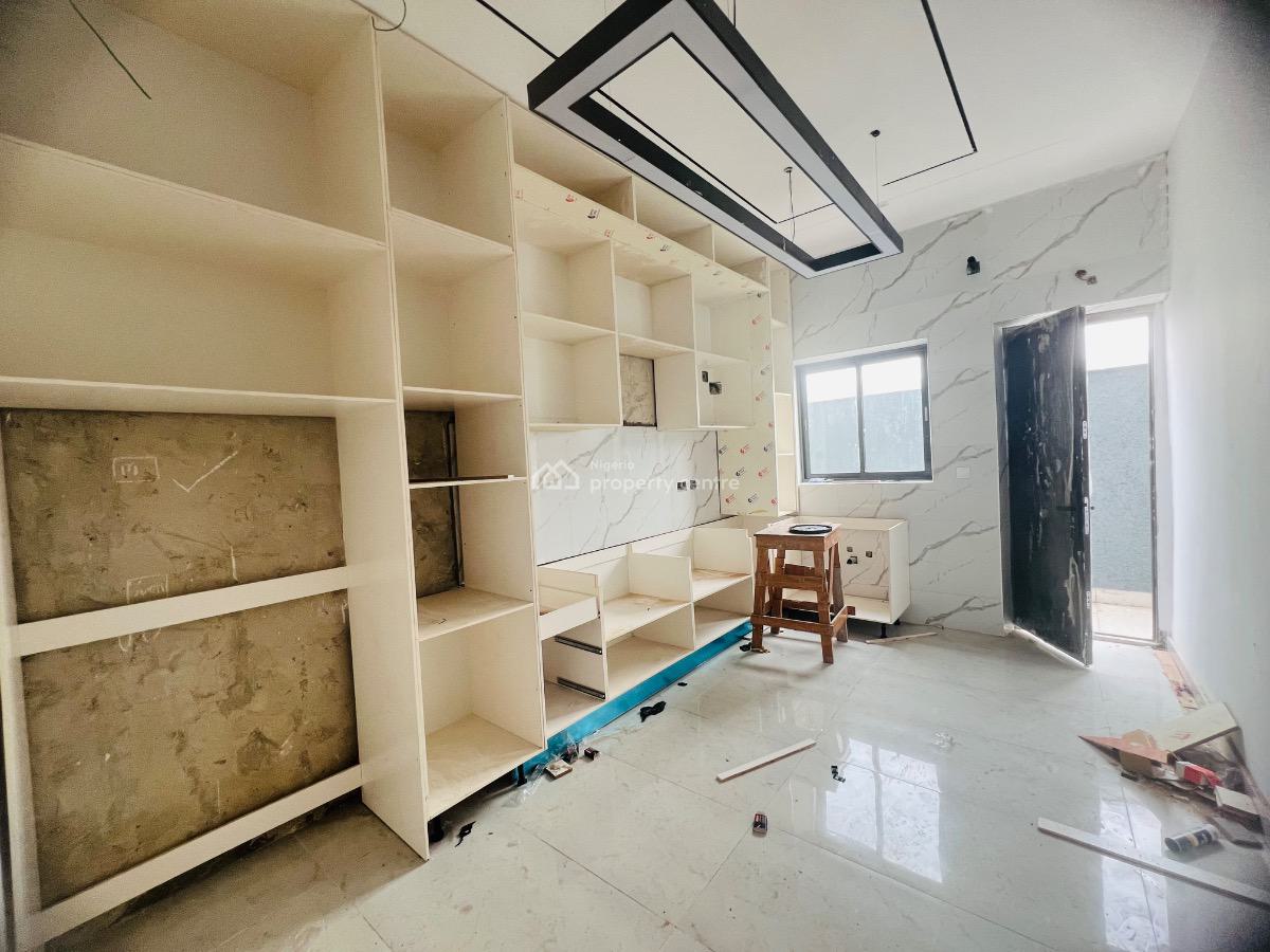 4bedroom Semi Detached Duplex with Bq, Orchid Road, Lekki, Lagos, Semi-detached Duplex for Sale